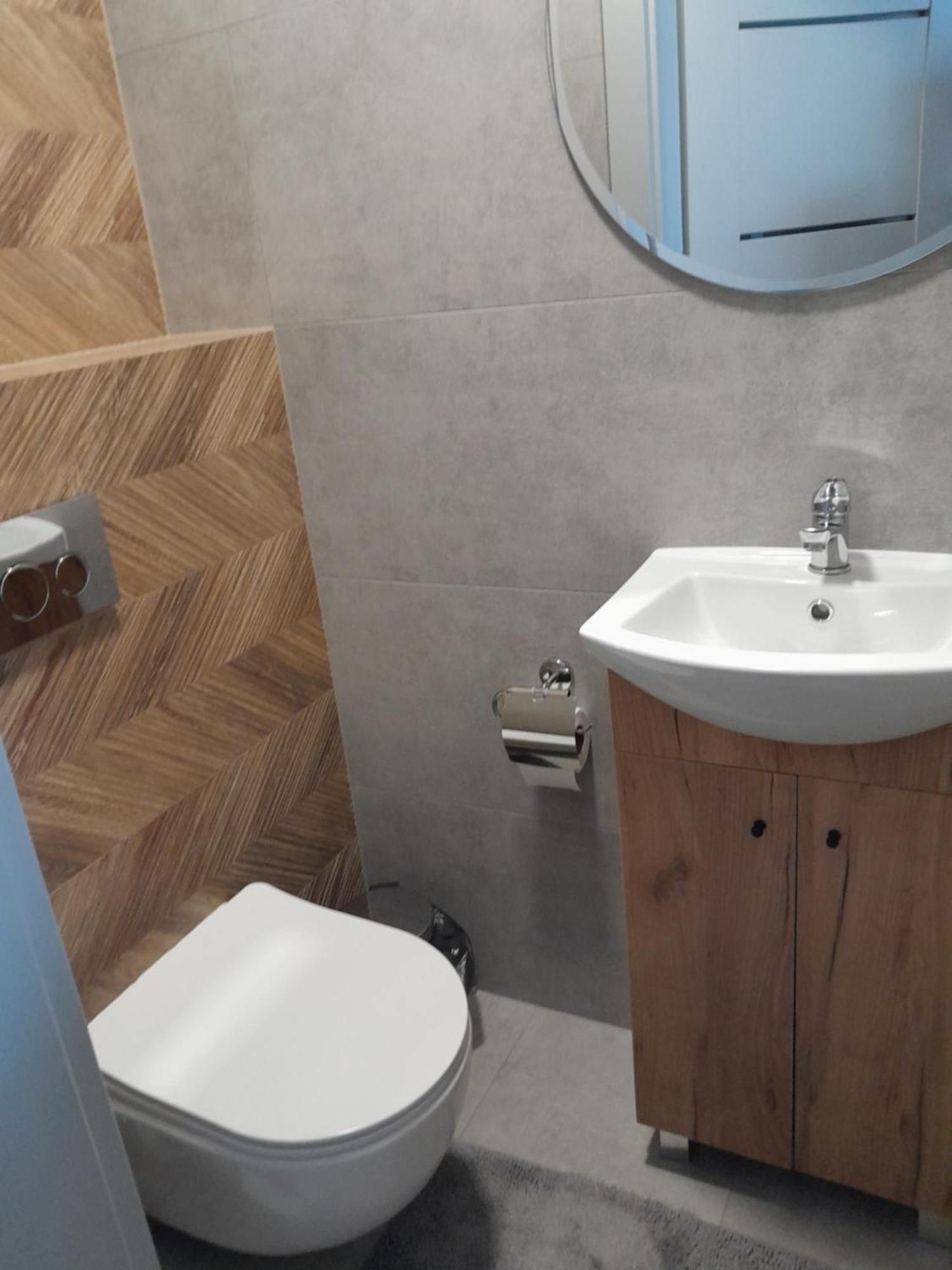 Domek Pod Brzozami Z Jacuzzi ,Grillem I Tarasem Przemysl Bagian luar foto